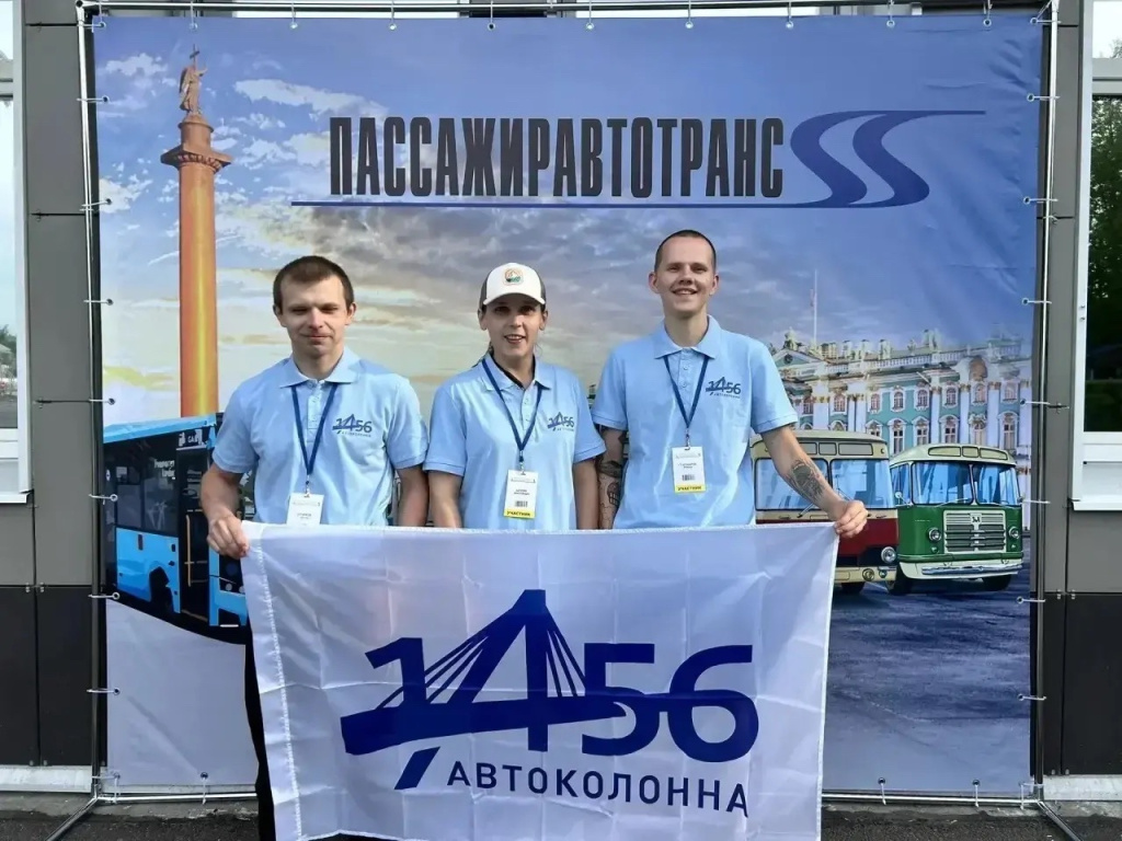 водители автоколонны.jpg